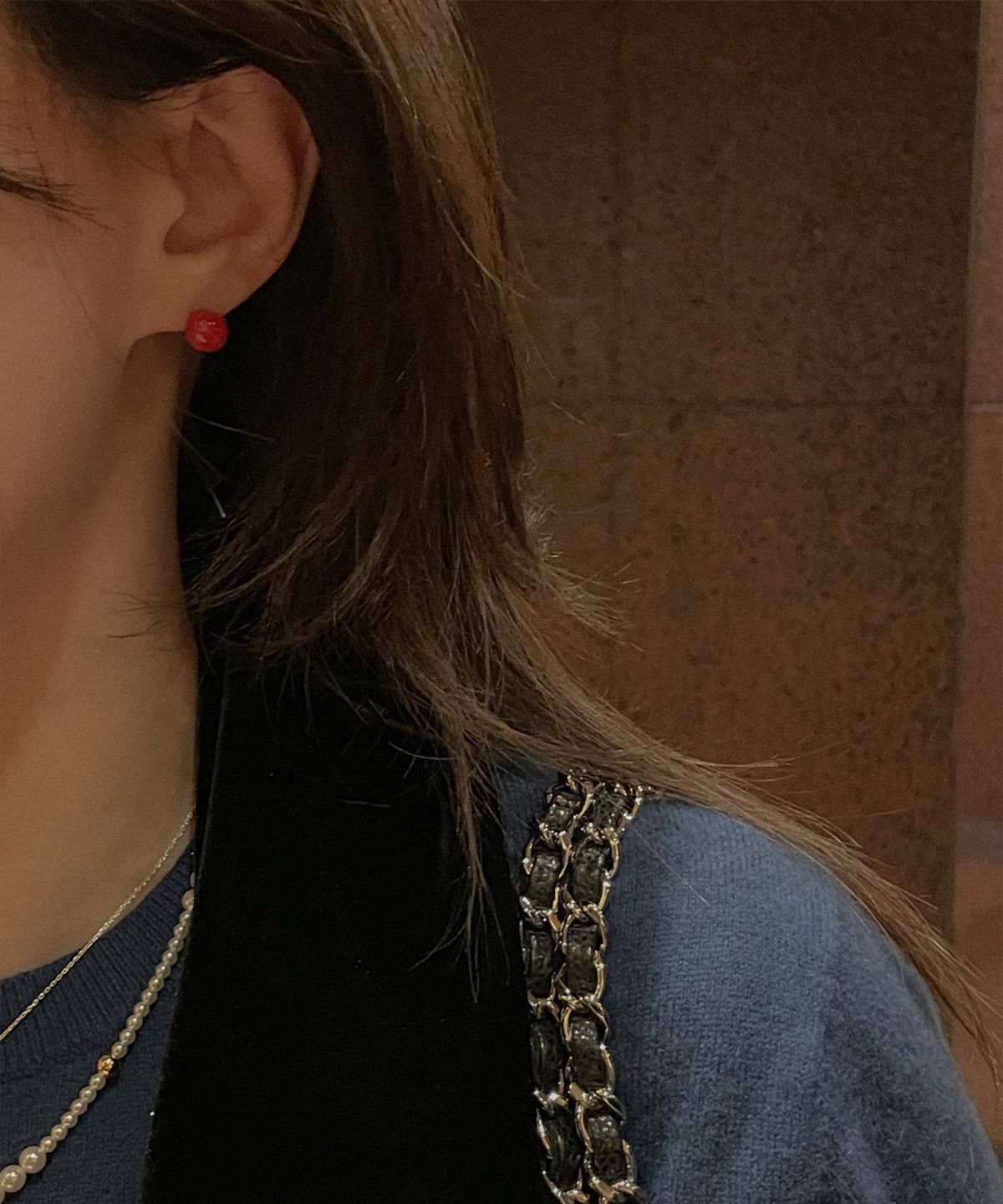 아워띵스(OURTHINGS) 멜팅 오벌 런던 레드