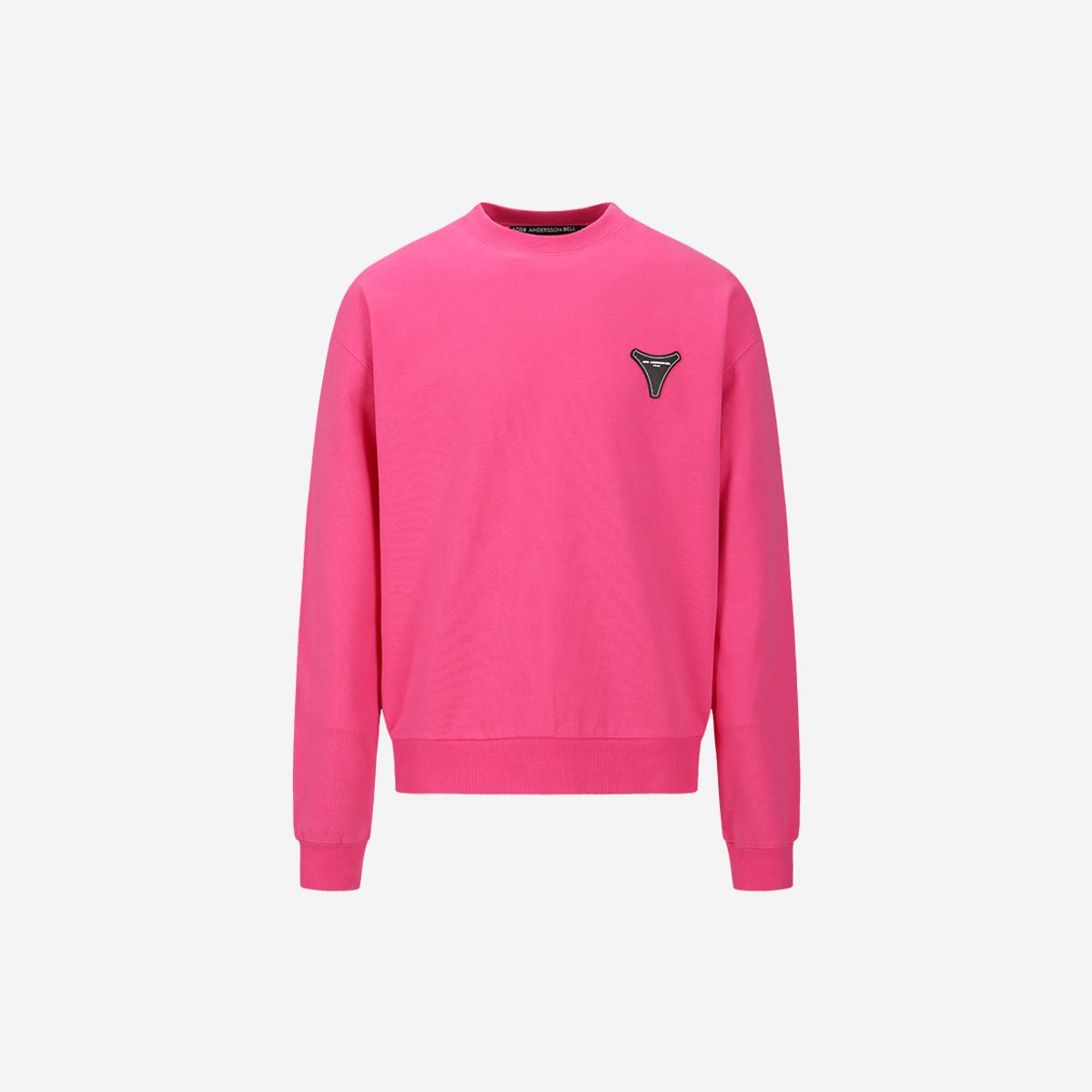앤더슨벨(ADSB ANDERSSON BELL) 유니섹스 스툴 패치 로고 스웻셔츠 atb1272u(PINK)