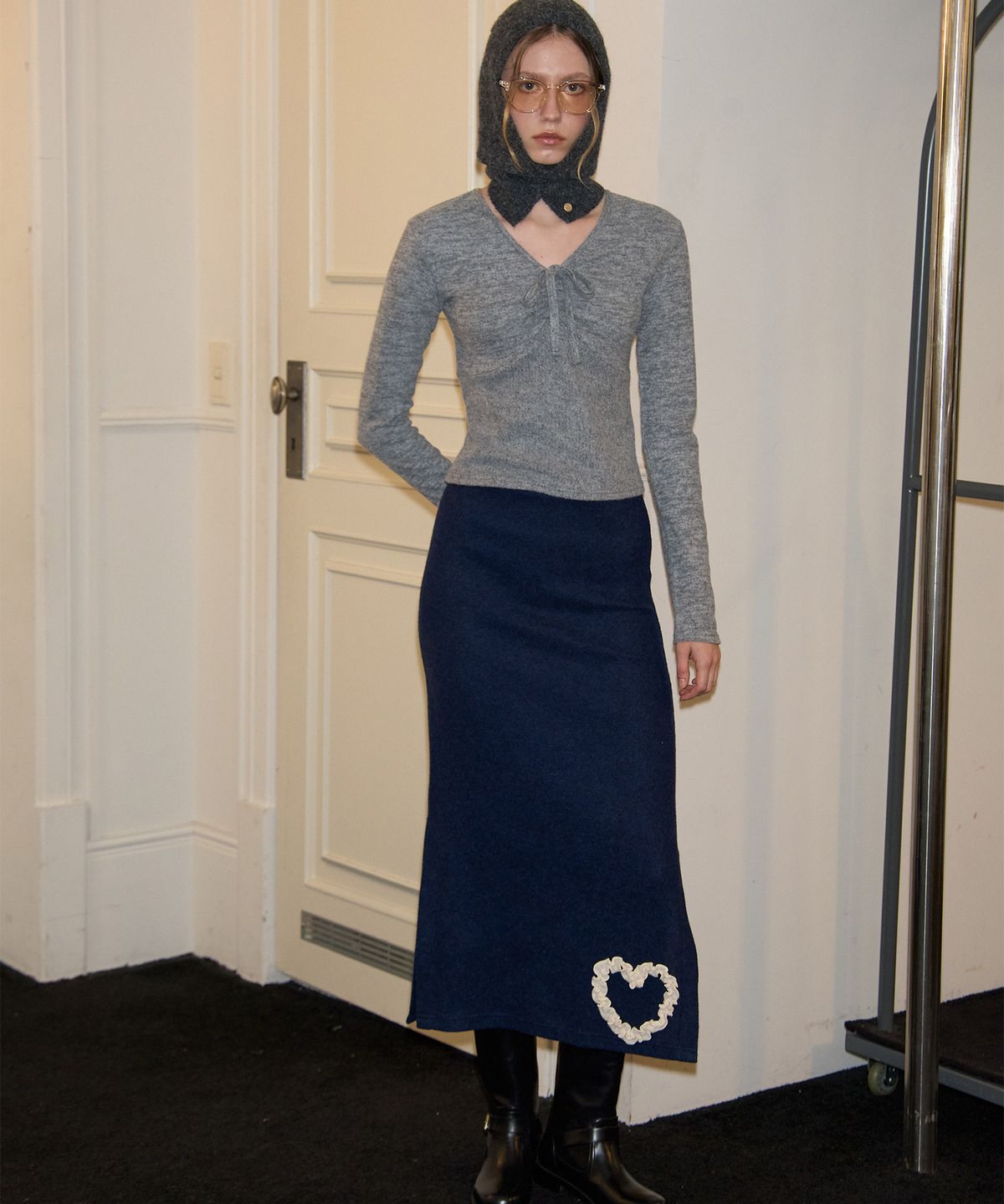 살롱 드 욘(SALON DE YOHN) V-neck Ribbon Shirring Knit_ Gray