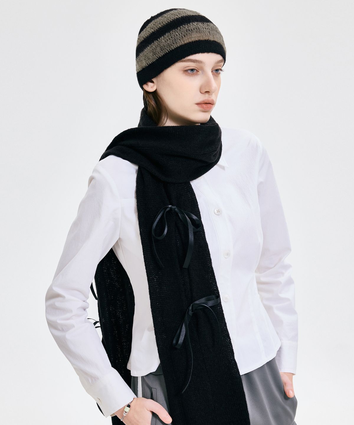 킴지수(KIMZISU) Ribbon Tied Beanie _ BLACK