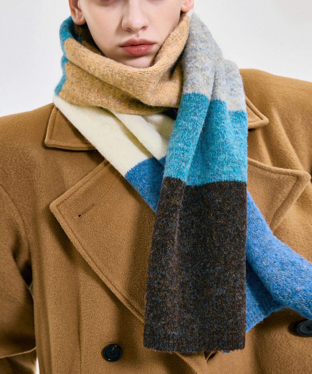 킴지수(KIMZISU) Colour Block Muffler _ BLUE