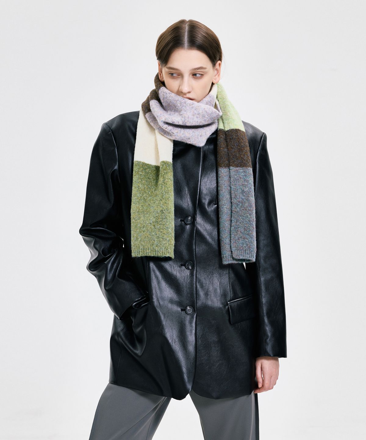 킴지수(KIMZISU) Colour Block Muffler _ GREEN
