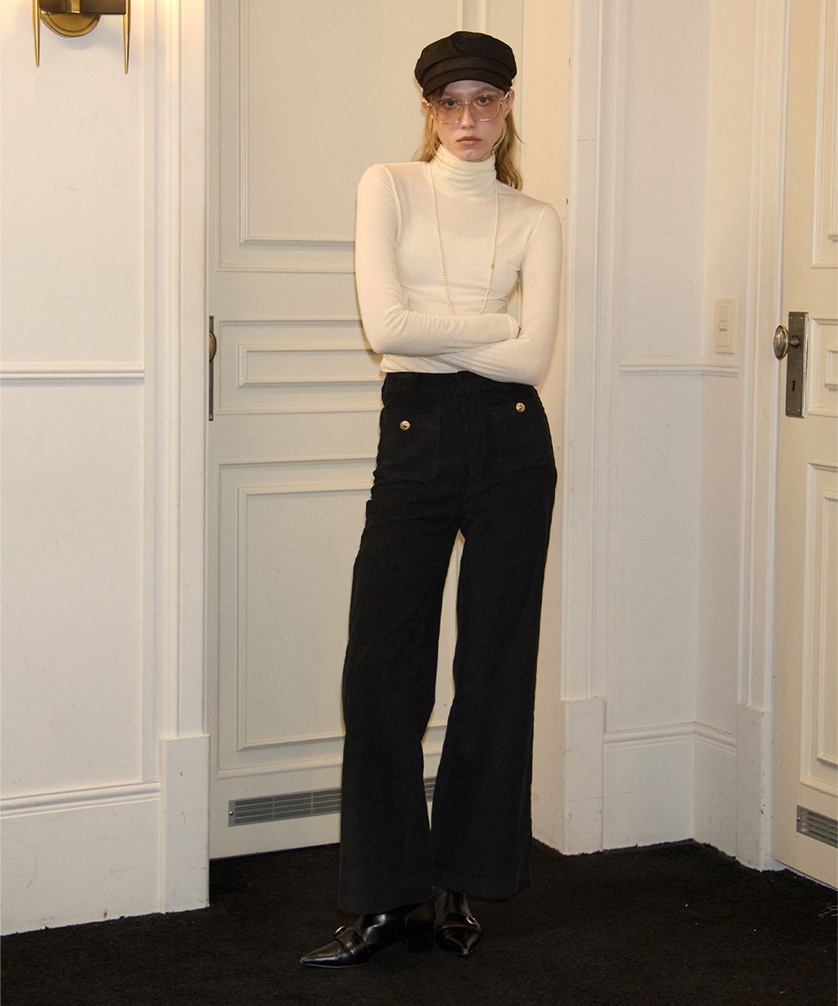 살롱 드 욘(SALON DE YOHN) Button Point Coduroy Pants_ Black