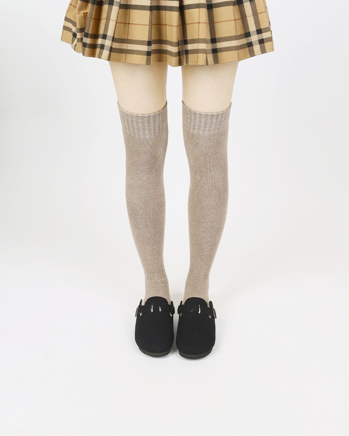 삭스에이(SOCKSA) 따뜻한 순면 통파일 무지 오버니삭스 기모 여성