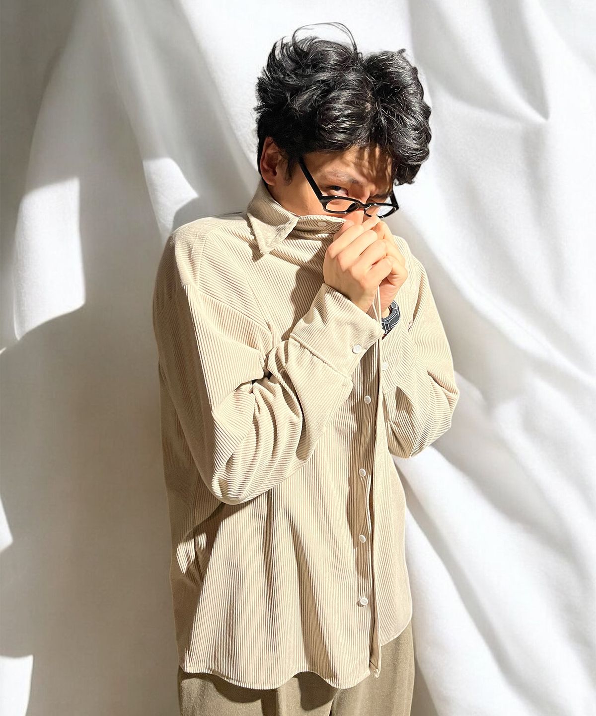 본슬리피(BORN SLIPPY) Soft Corduroy Oversize Shirts (Beige)
