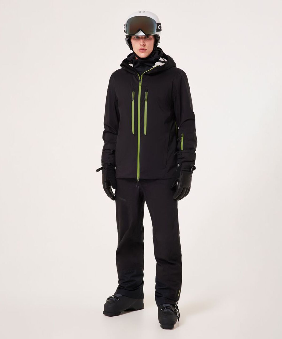 오클리(OAKLEY) (공용) TC 아웃포스트 RC 쉘 팬츠 - 블랙아웃 / FOA40611702E