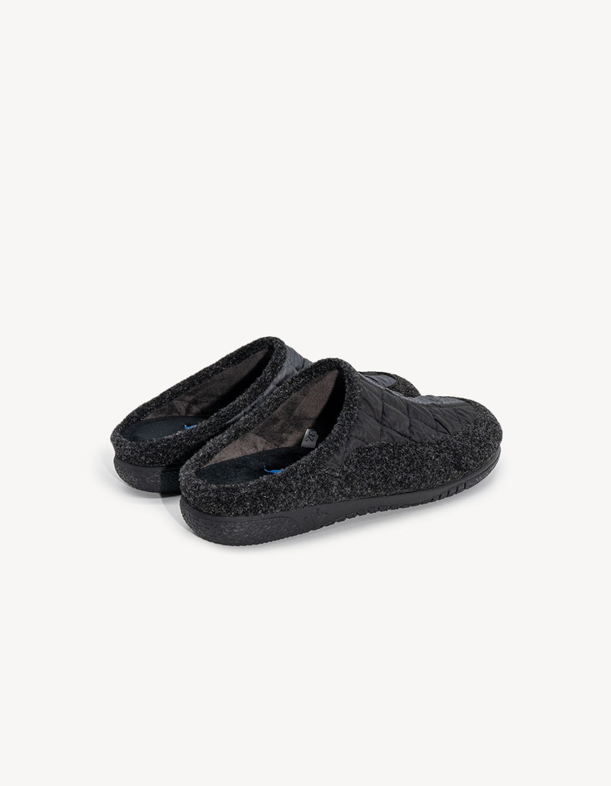 구루스 룸 슈즈(GURUS ROOME SHOES) Cadiz 50 슬리퍼 블랙그레이