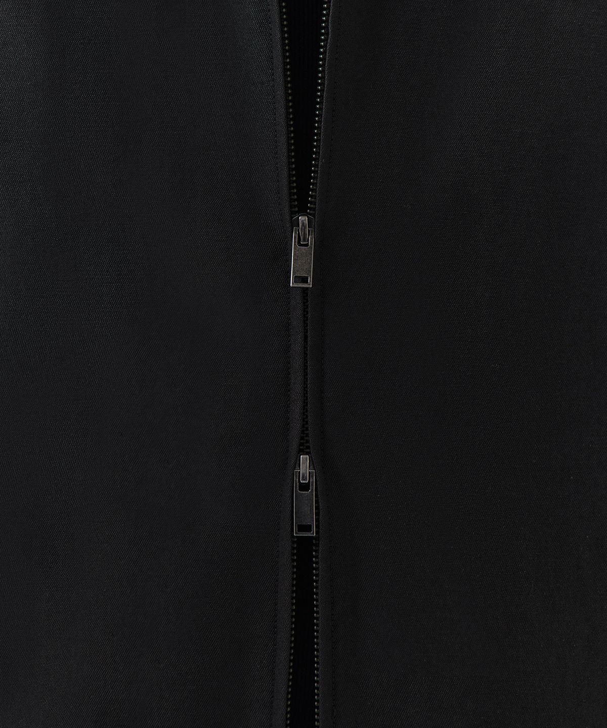 무신사 스탠다드(MUSINSA STANDARD) 린넨 블렌드 미니멀 블루종 재킷 [블랙]