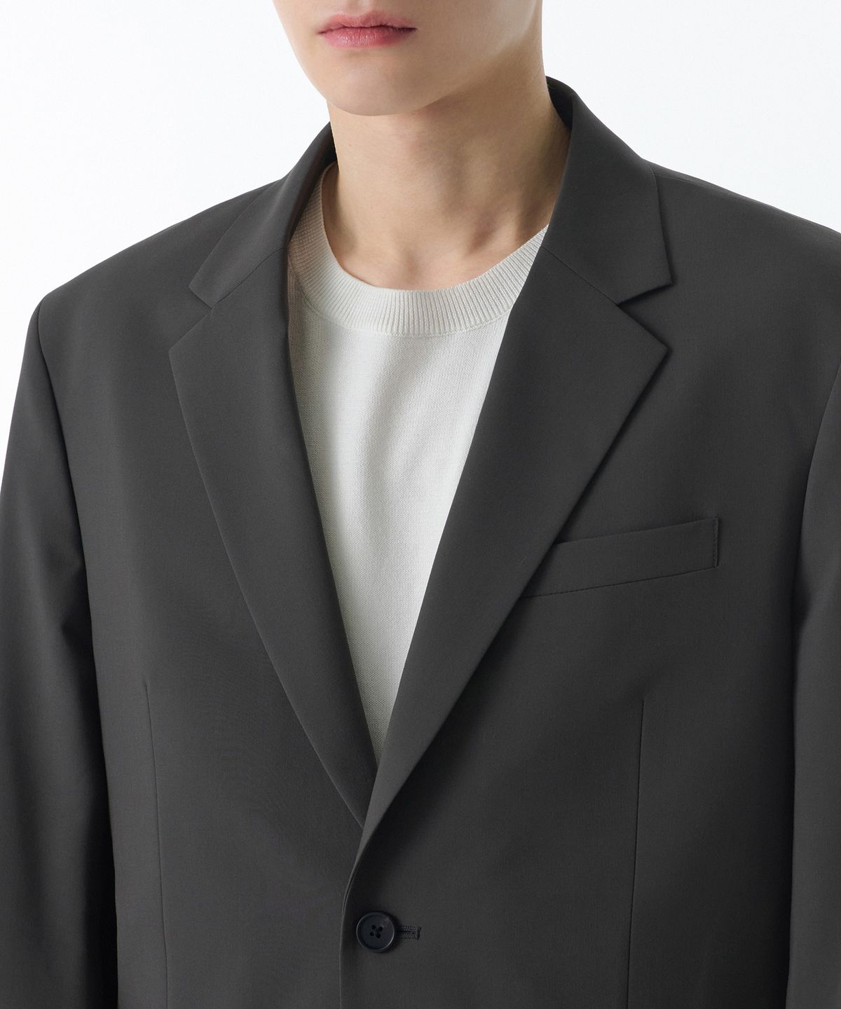 무신사 스탠다드(MUSINSA STANDARD) [쿨탠다드] 릴렉스드 베이식 블레이저 [건메탈]