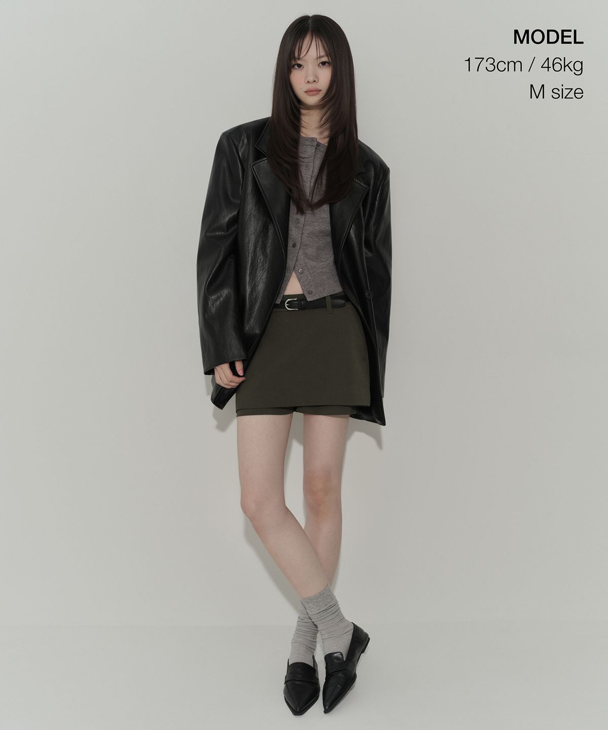 무신사 스탠다드 우먼(MUSINSA STANDARD WOMAN) 우먼즈 신세틱 레더 오버 숄더 오버사이즈 블레이저 [블랙]
