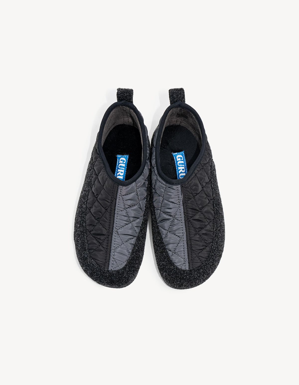 구루스 룸 슈즈(GURUS ROOME SHOES) Valencia 50 슬립온 블랙그레이