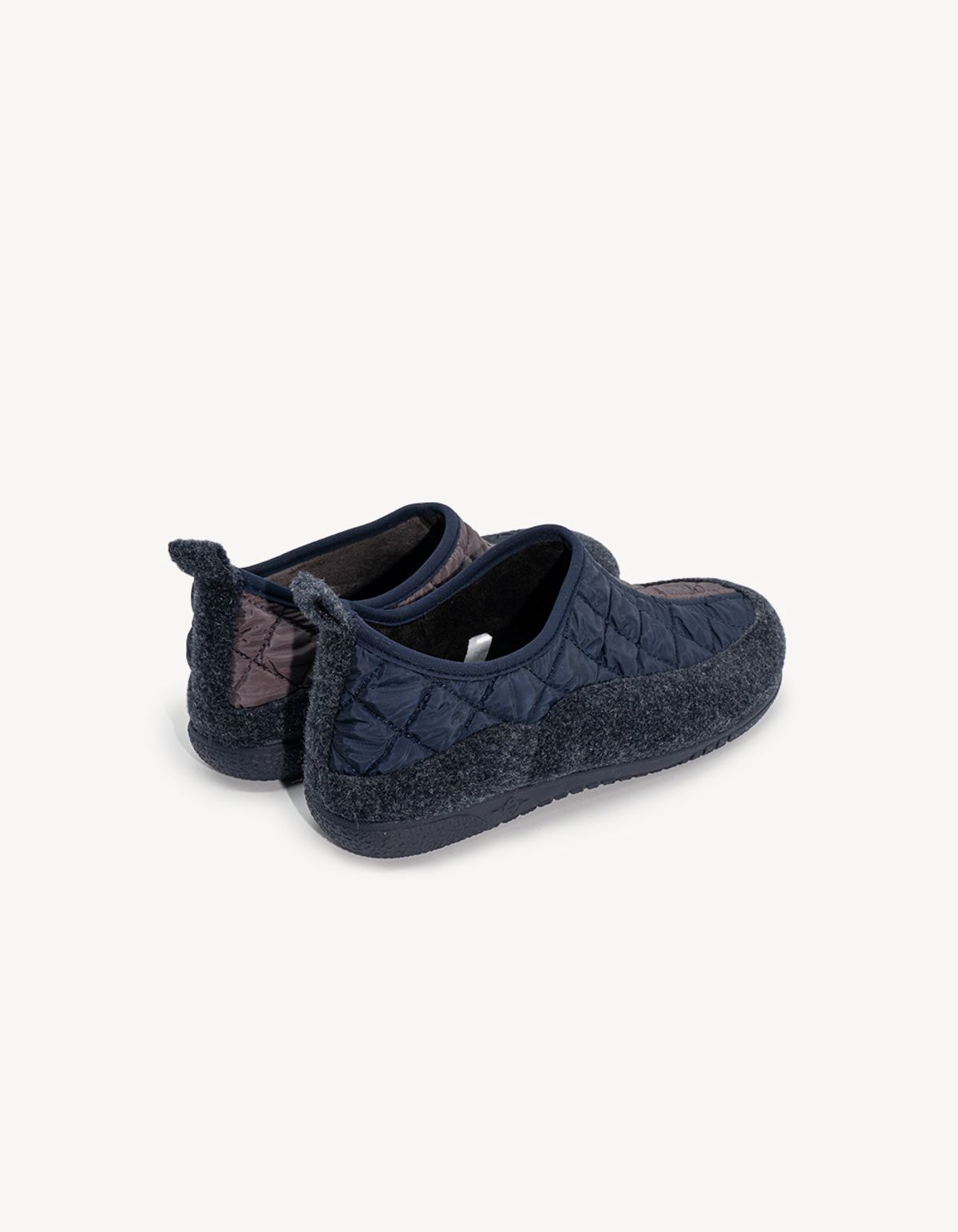 구루스 룸 슈즈(GURUS ROOME SHOES) Valencia 50 슬립온 네이비브라운