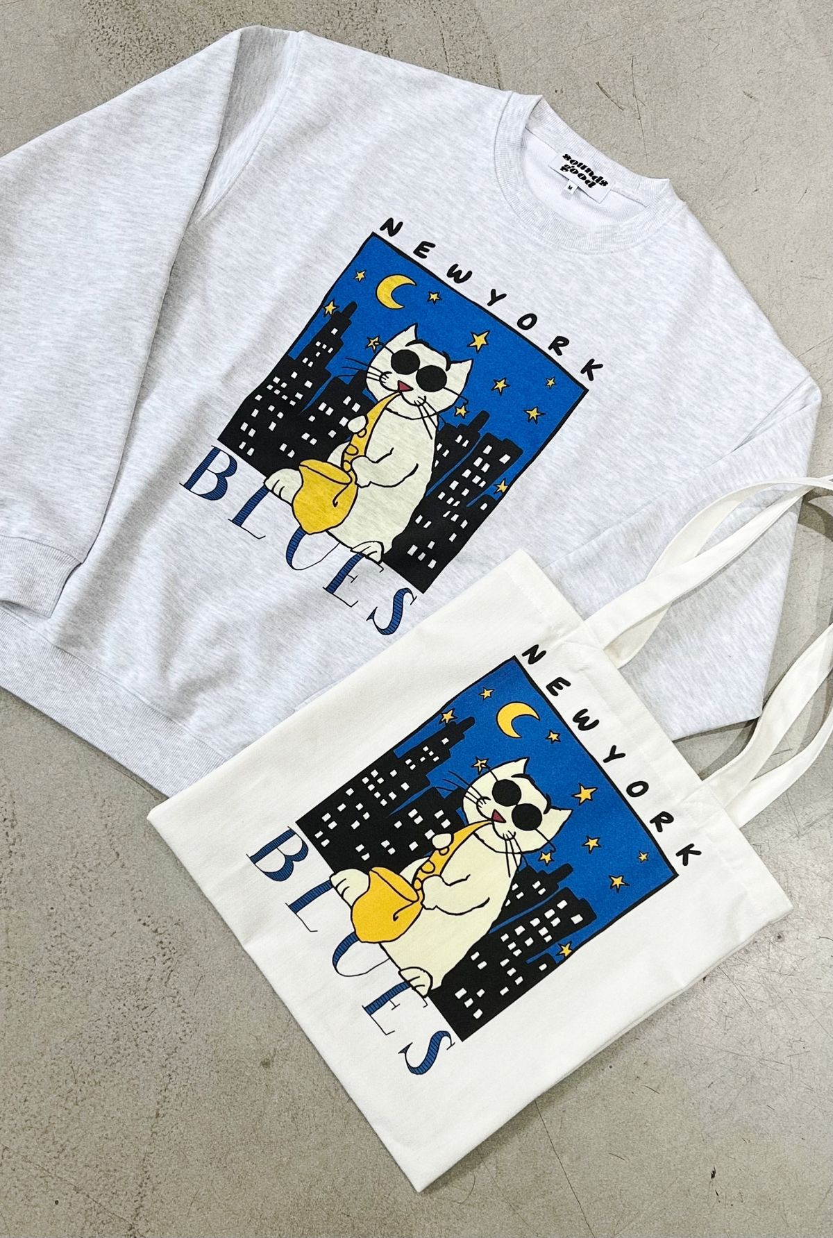 사운즈굿(SOUNDS GOOD) New York Blues Cat Crewneck