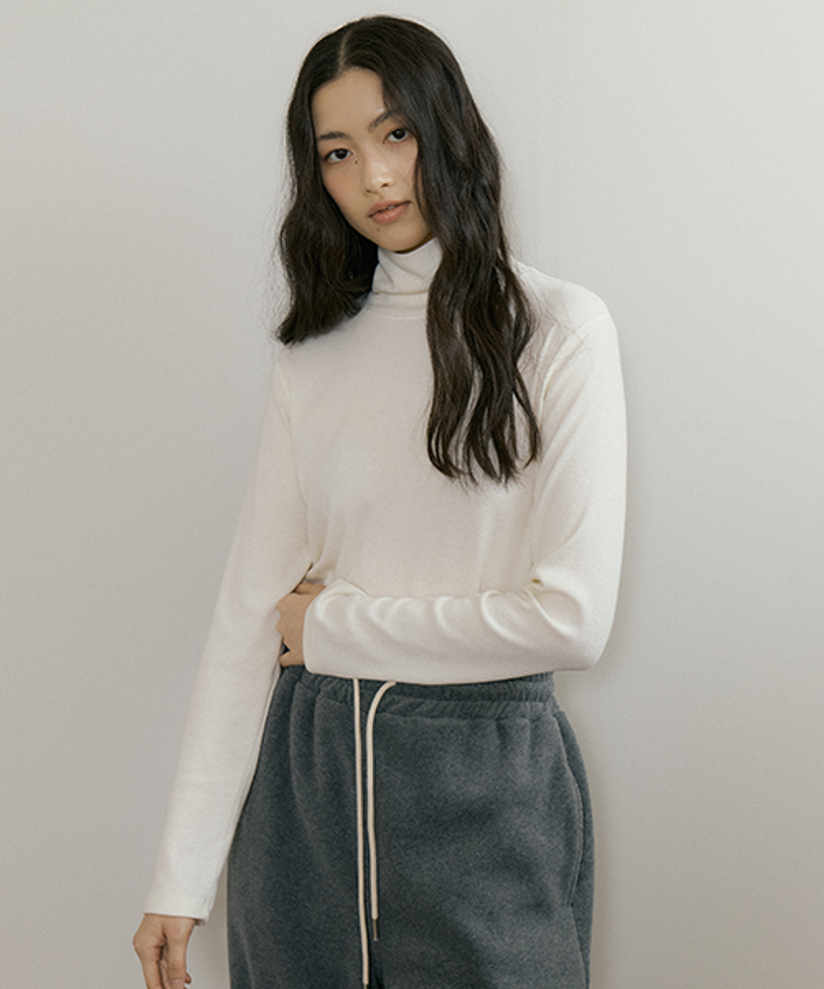 링서울(LINGSEOUL) angora turtleneck top-cream