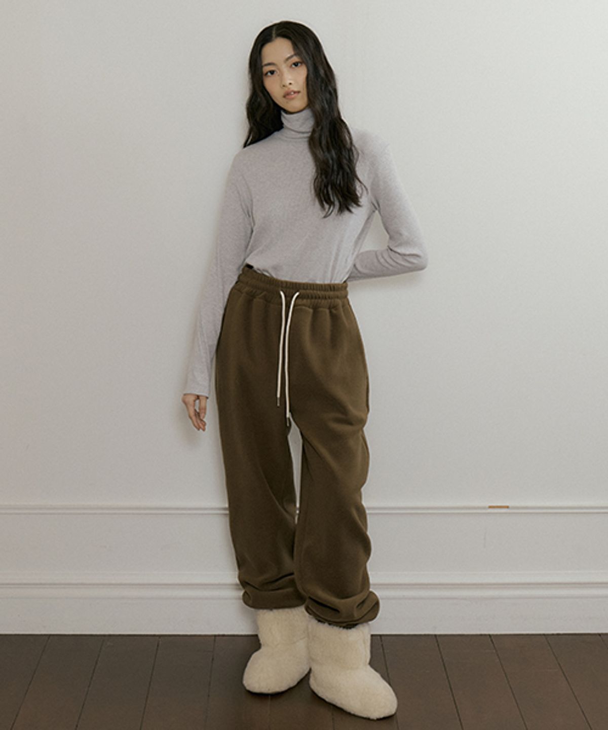 링서울(LINGSEOUL) fleece jogger pants-brown