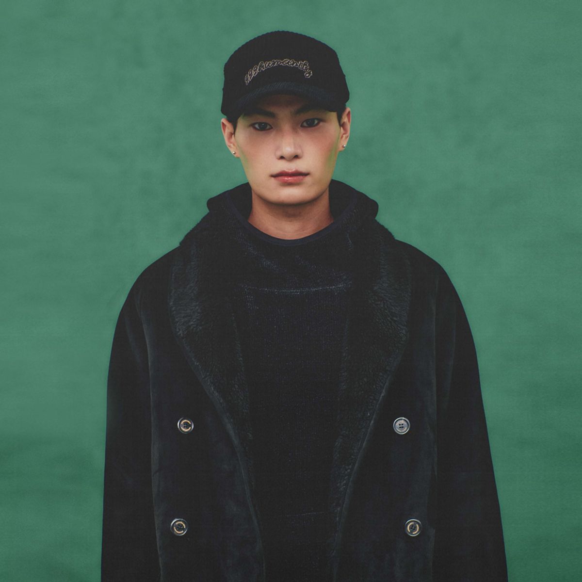 999휴머니티(999HUMANITY) 더블 브레스트 무스탕 코트 (블랙)