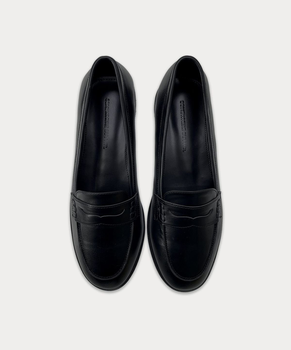 썸웨어버터(SOMEWHEREBUTTER) Classic Loafer - 2Color