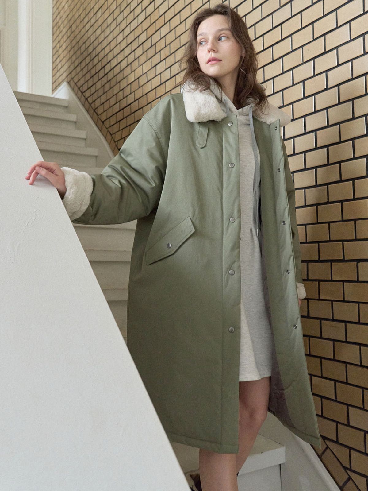아방(AVANT-G) Safari Fur Long Padding Jumper - KHAKI