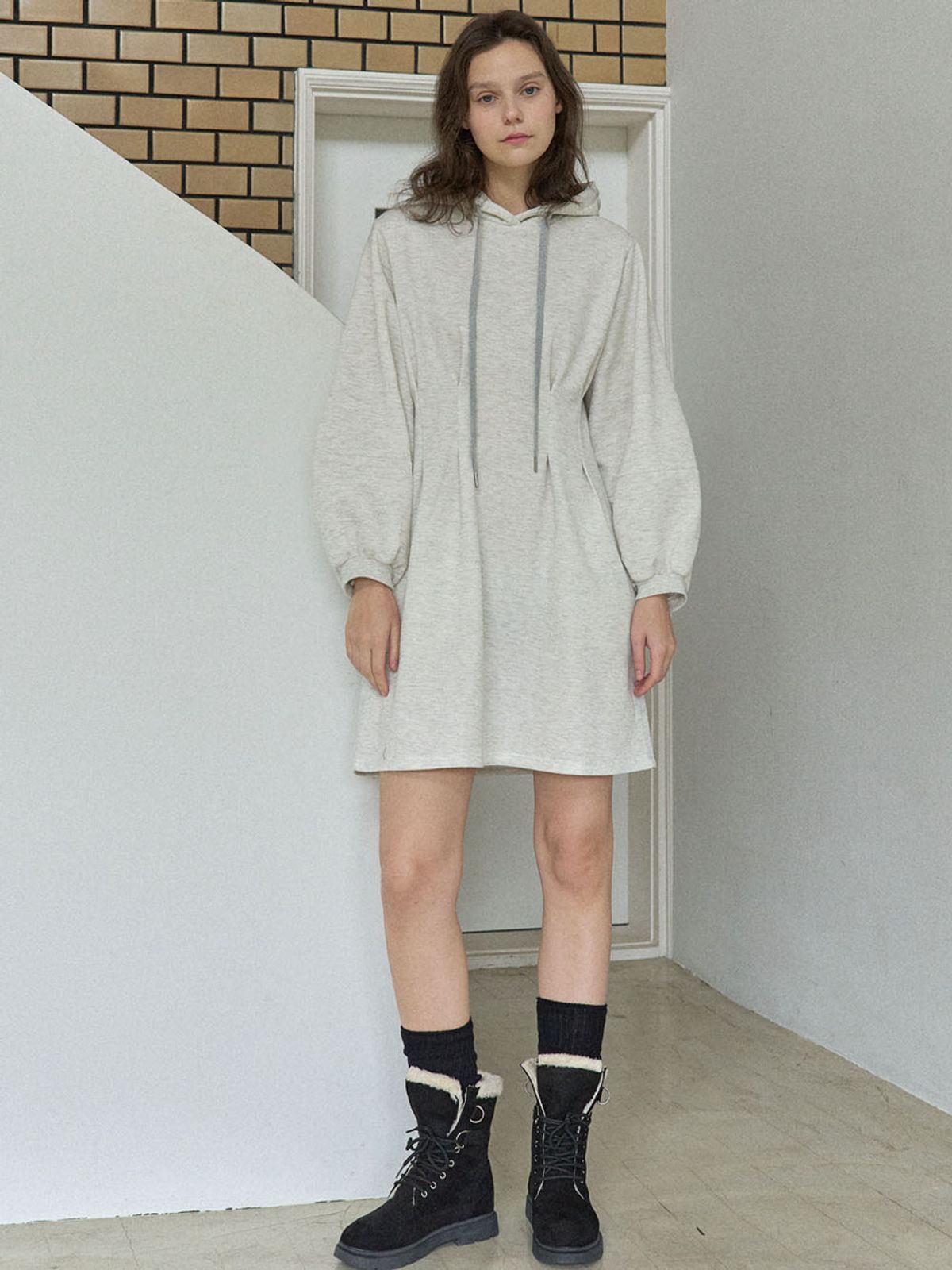 아방(AVANT-G) Hood Fit and Flare Mini Dress - OATMEAL(기모)