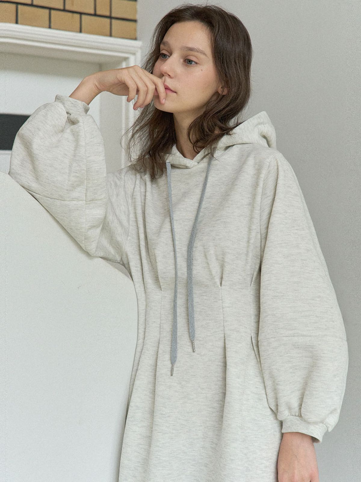 아방(AVANT-G) Hood Fit and Flare Mini Dress - OATMEAL(기모)