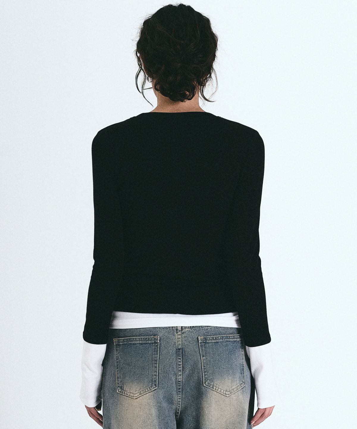 닉앤니콜(NICK&NICOLE) LAYERED PINTUCK LONG SLEEVE TOP_BLACK