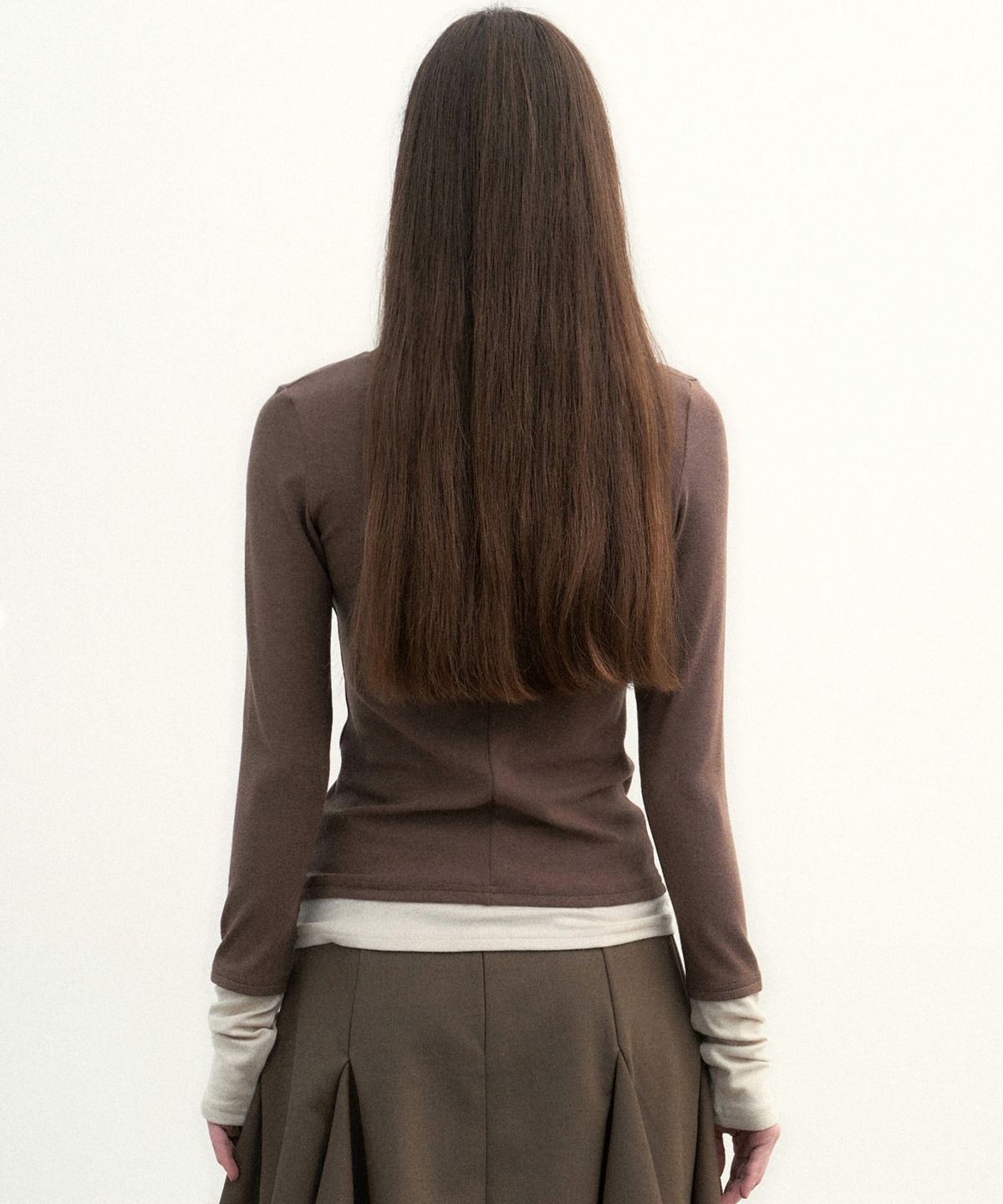 닉앤니콜(NICK&NICOLE) LAYERED PINTUCK LONG SLEEVE TOP_COCOA BROWN