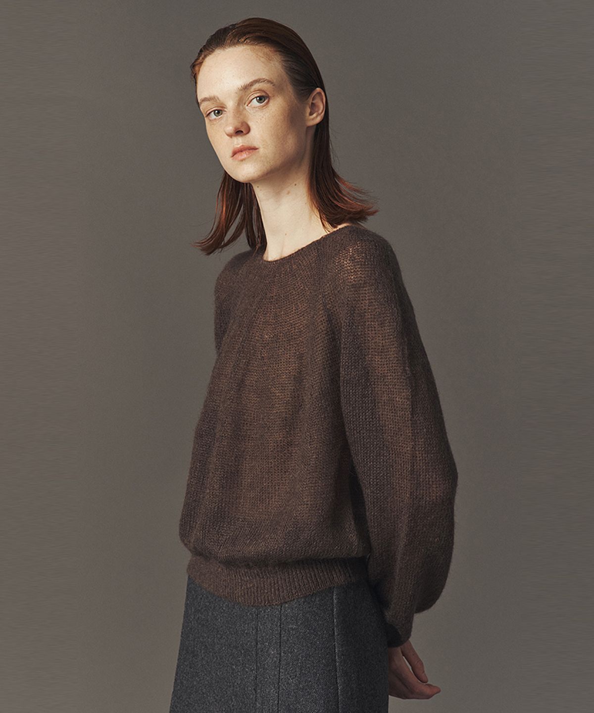 아위(AHWE) WOOL BLEND PULL-OVER_K BROWN