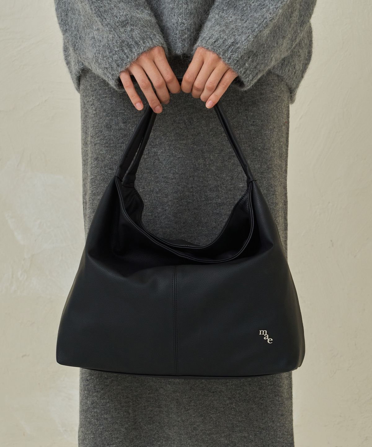 무쿠앤에보니(MUCU AND EBONY) Ballon Bag _ Black