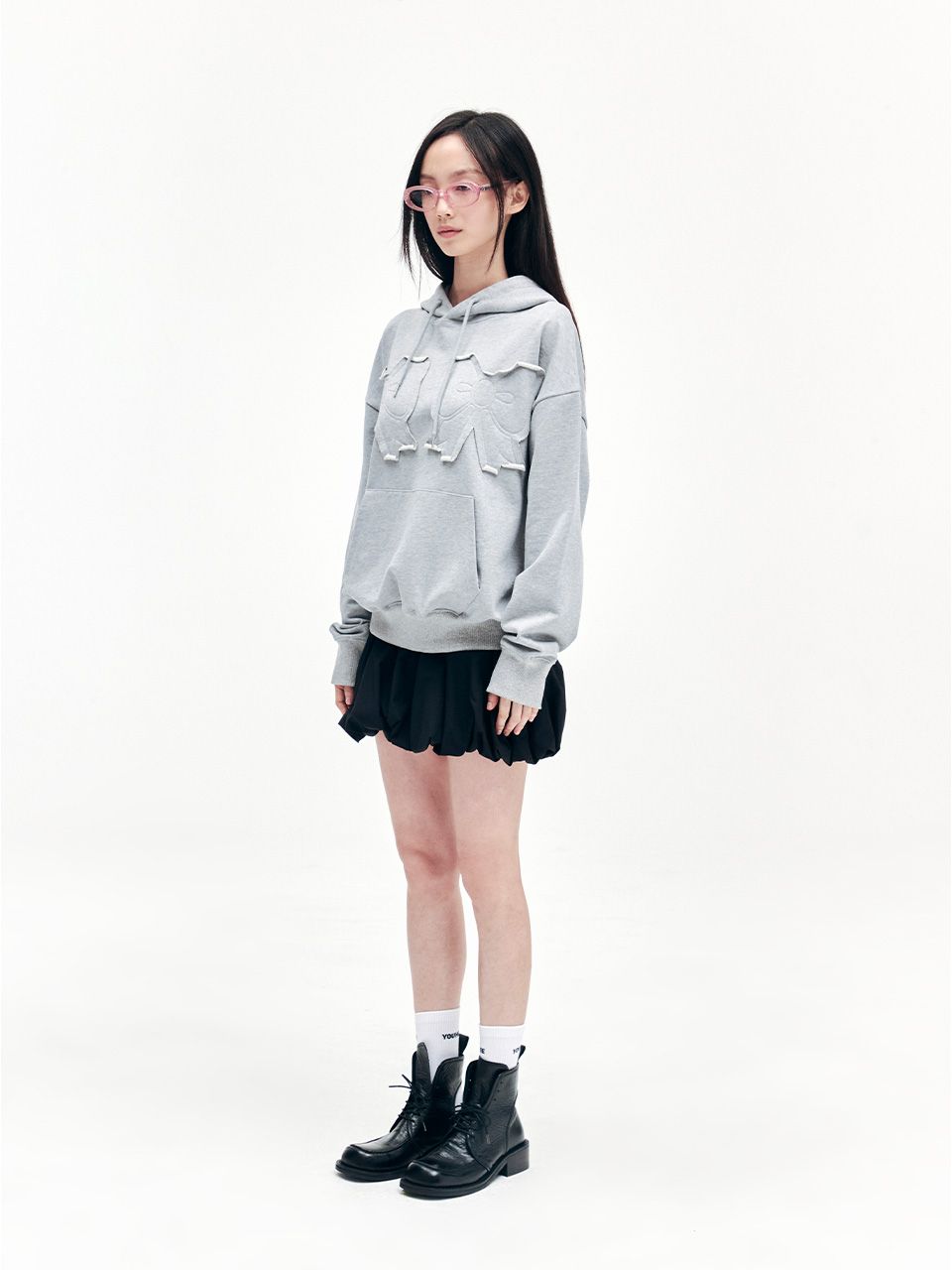 MUSINSA公式 | YOUHEE YOUHEE RIBBON HOODIE CHARCOAL