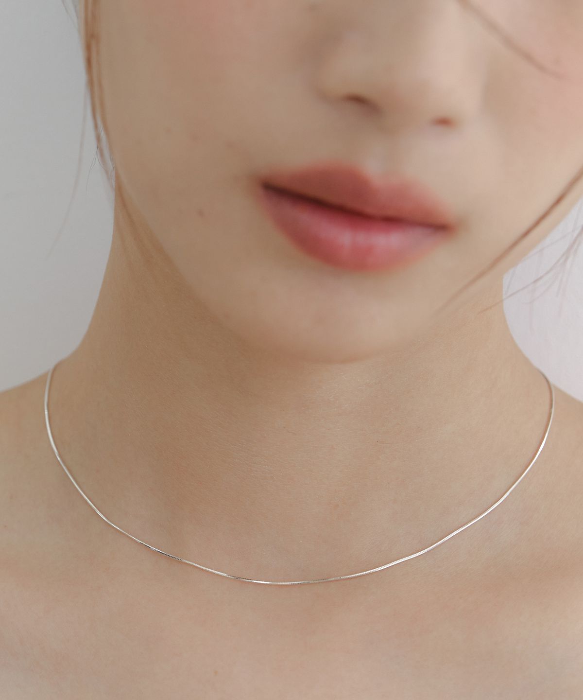 바이위켄드(BYWEEKEND) 1mm snake necklace