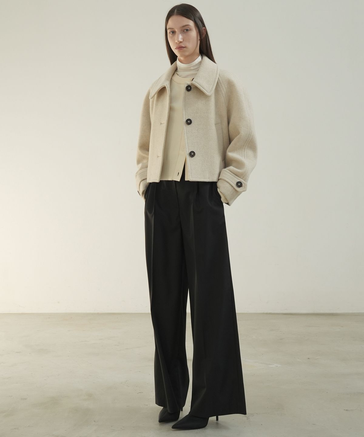폴앤앨리스(PAUL&ALICE) RAGLAN SHORT WOOL COAT / OATMEAL