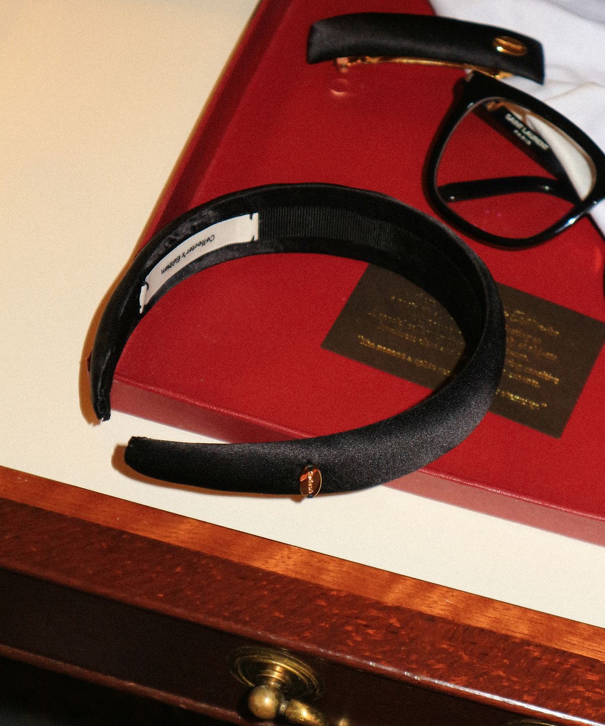 하케쉬(HACKESCH) Silk Headband_Black
