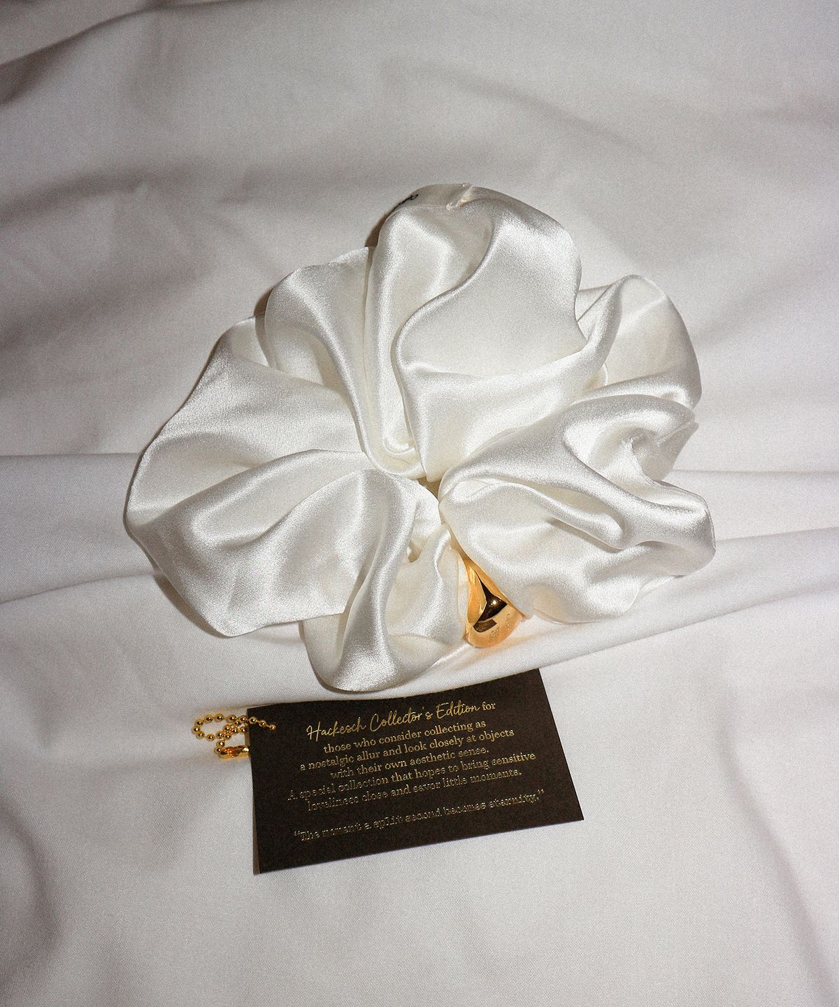 하케쉬(HACKESCH) Silk Scrunchie_White Cream