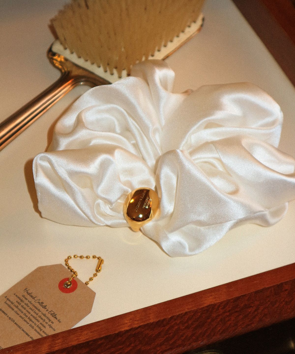 하케쉬(HACKESCH) Silk Scrunchie_White Cream