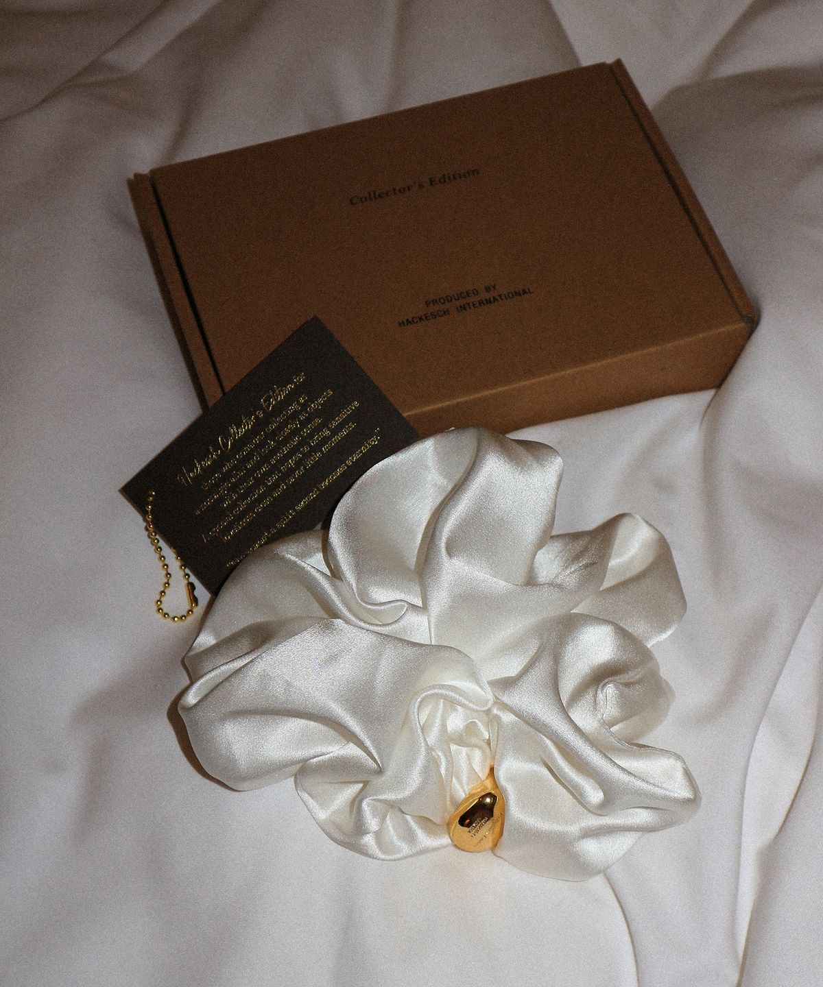 하케쉬(HACKESCH) Silk Scrunchie_White Cream