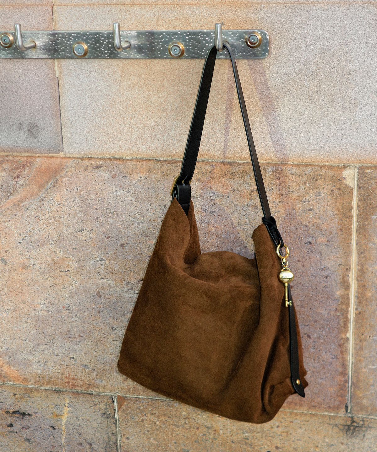 하케쉬(HACKESCH) Key Bag_Chestnut Brown