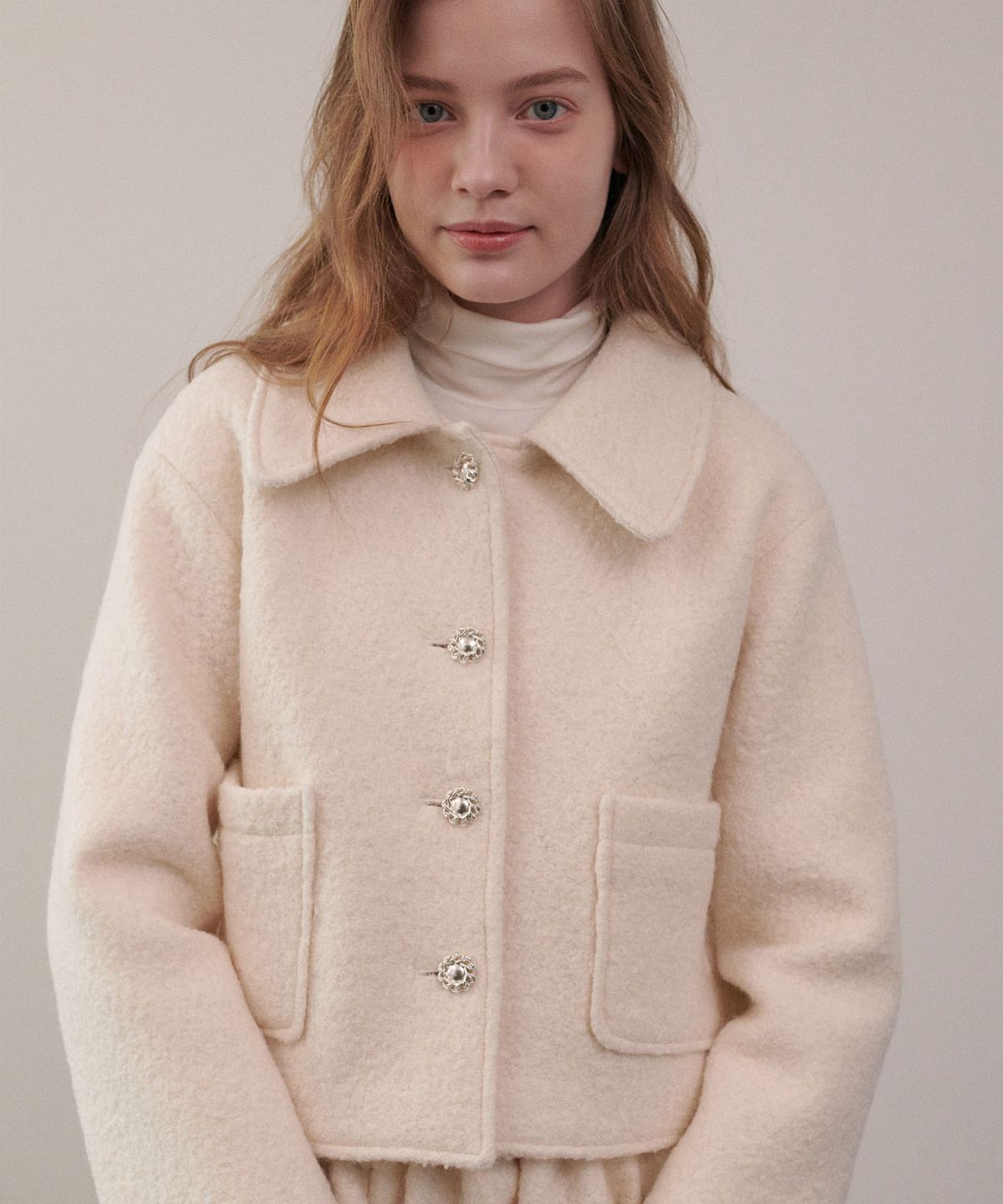 루루슈(LULUCHOU) Cozy Wool Crop Jacket - IVORY