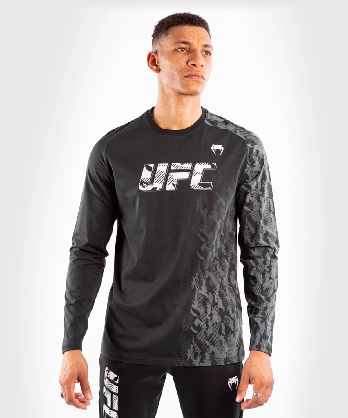 유에프씨 베넘(UFC VENUM) UFC 어쎈틱 파이트 위크 긴팔 티셔츠