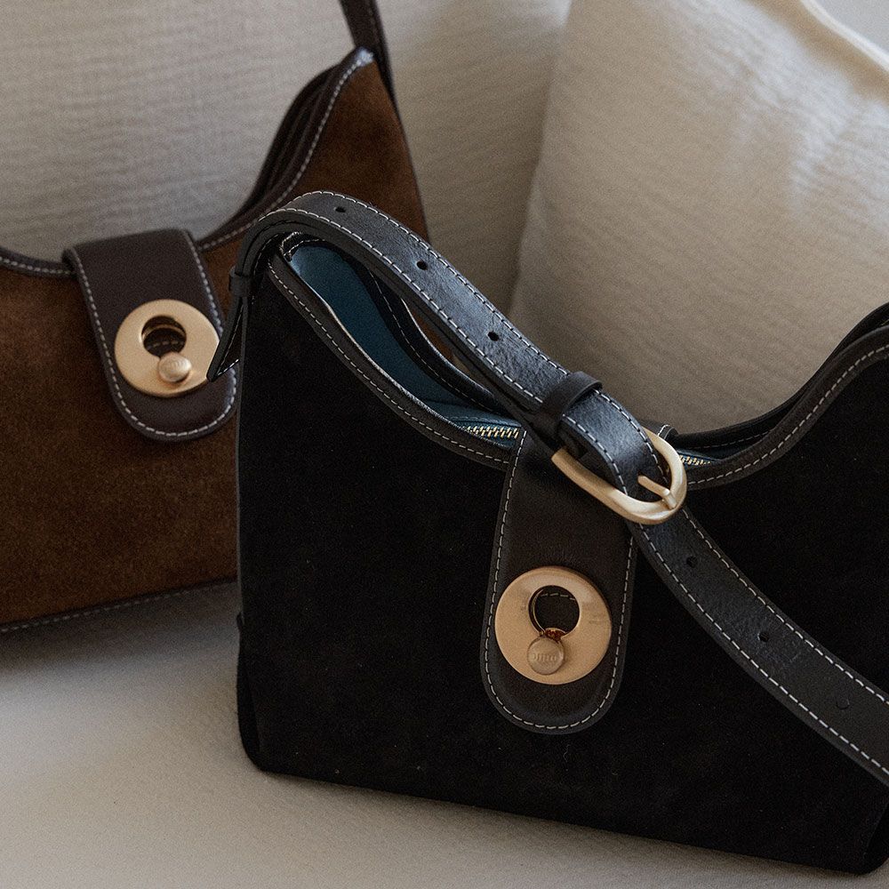MUSINSA公式 | OMNIPOTENT momentum tote bag(small) _Suede black