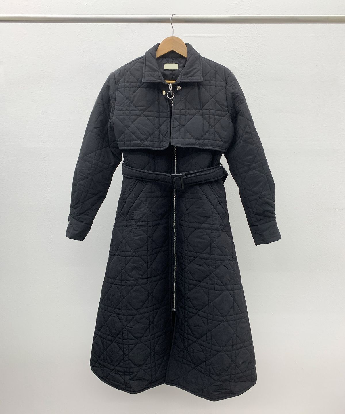 바스카라(VASCARA) DIA Quilted Zip-up Long Coat_Black