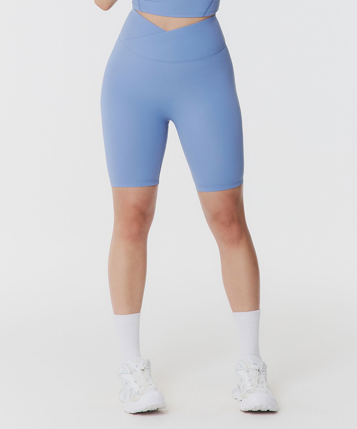 무신사 스탠다드 스포츠(MUSINSA STANDARD SPORTS) 무브텐션 4부 레깅스 우먼 (3color)