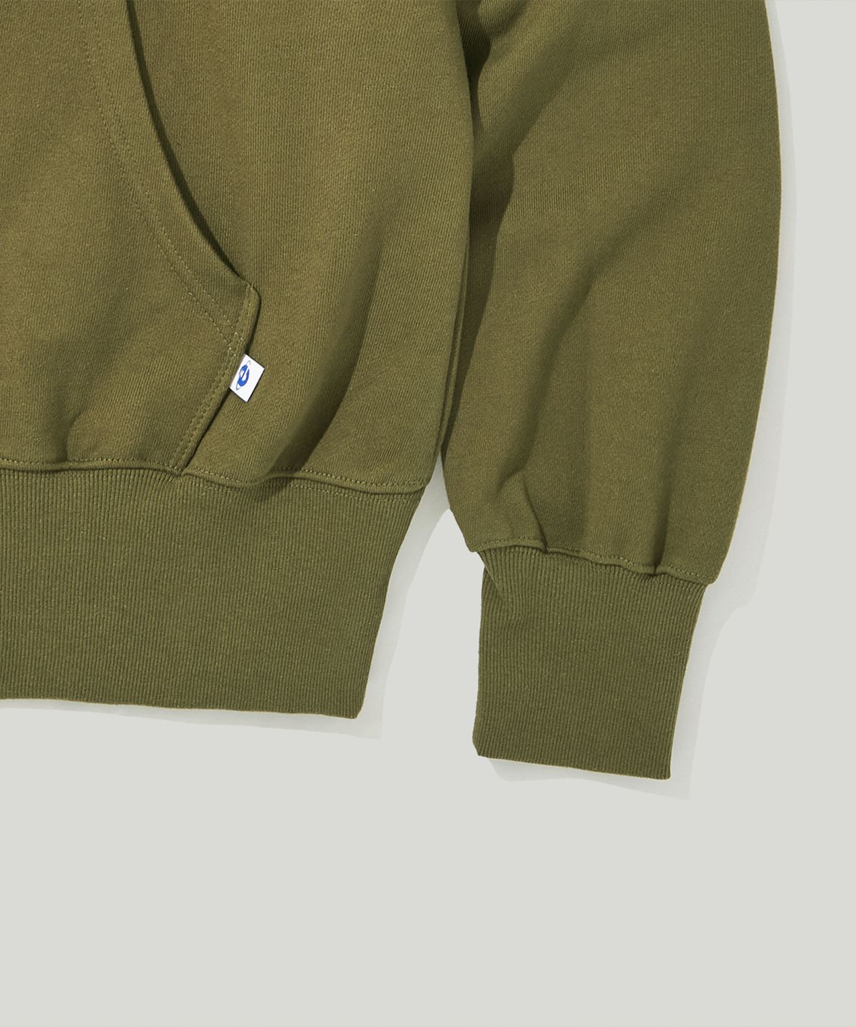 이스트코(EASTCO) OVAL LOGO HW HOODIE OLIVE