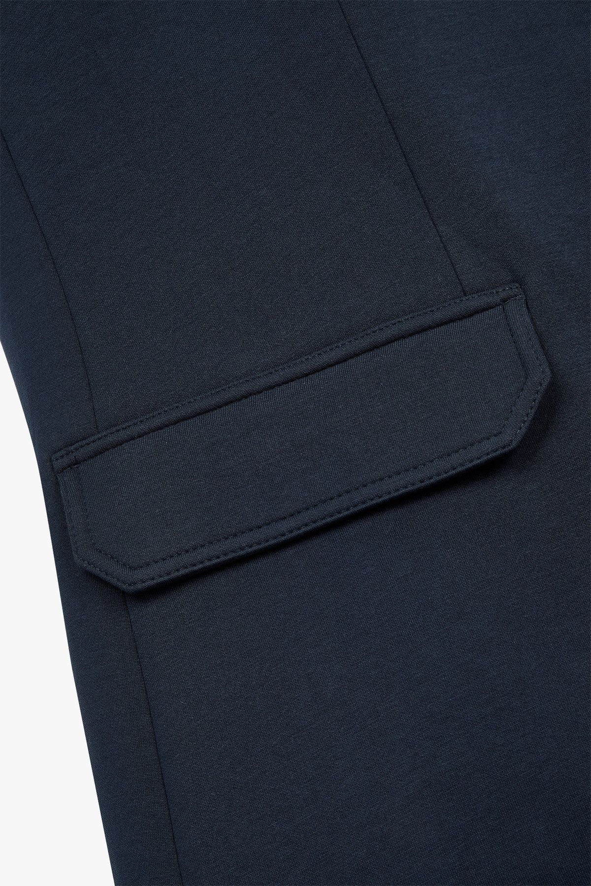 아르마니 익스체인지(ARMANI EXCHANGE) 남성 노카라 스트레치 집업 블레이저 _네이비 A414310028