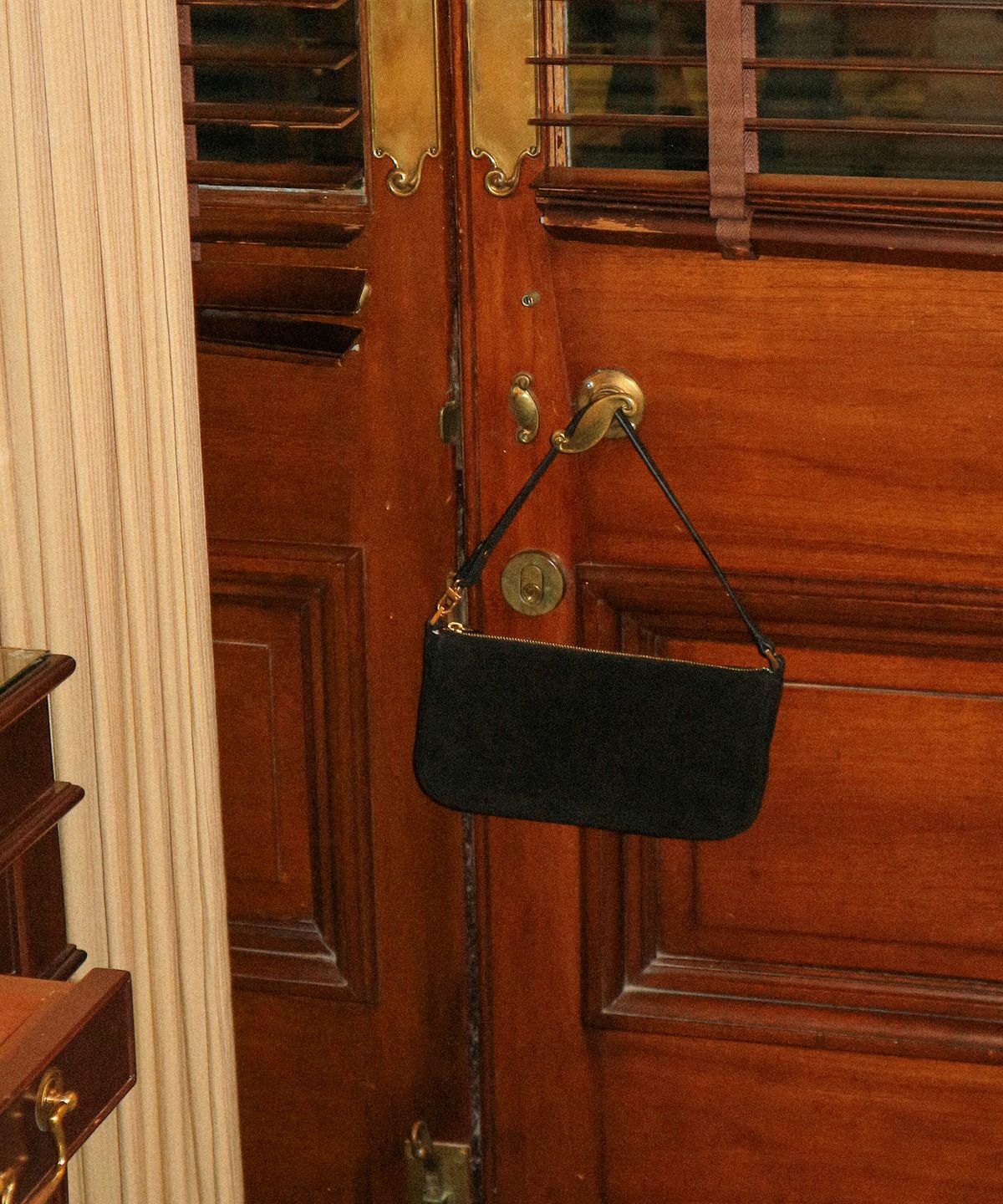 하케쉬(HACKESCH) Caramel Bag_Black