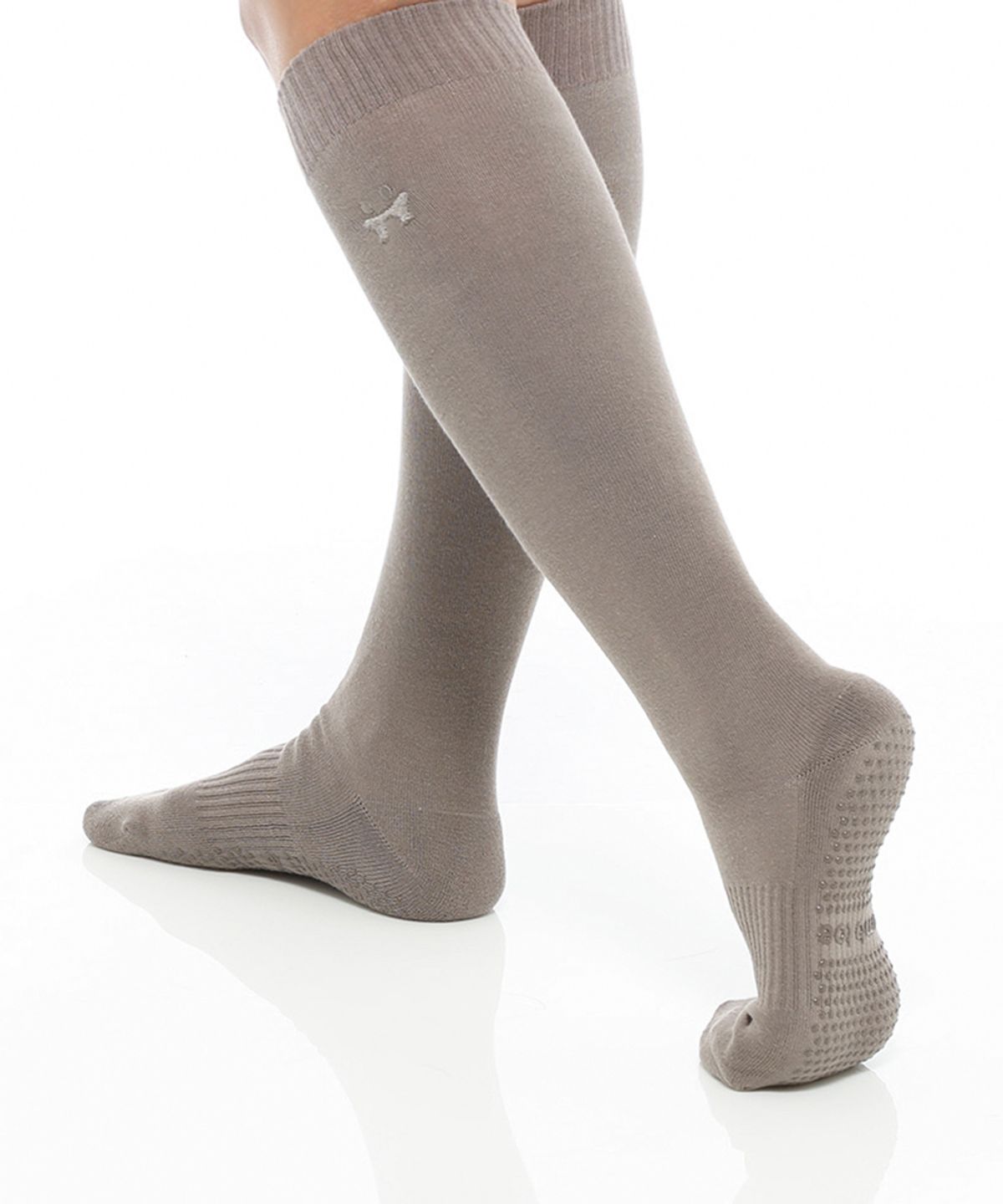 떰토(THUMBTOE) Knee Socks Oak 필라테스 니삭스 무봉제 심리스 미끄럼방지 양말