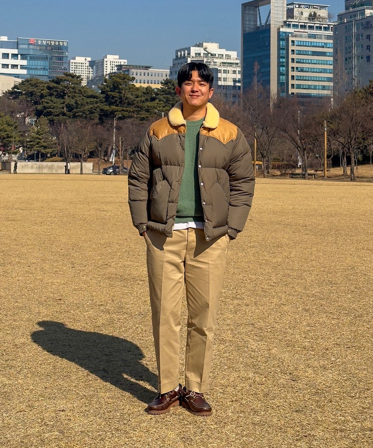 커즈넬로(CUZNELLO) 러프 크루넥 니트_제이드