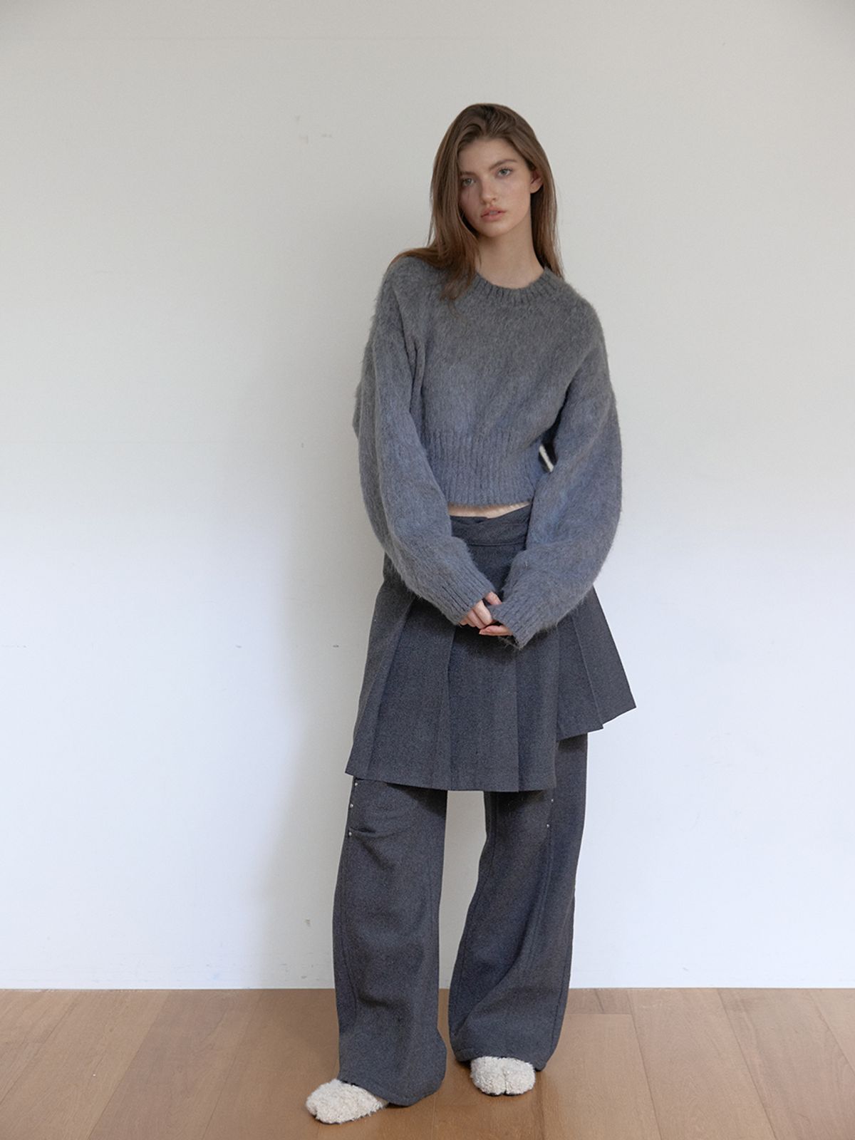 아수라(ASURA) WOOL RIVET PANTS (CHARCOAL)