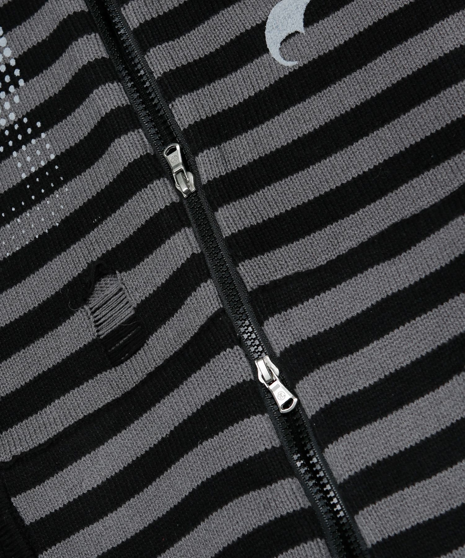 MUSINSA | XTONZ XTK131 Damage Stripe Knit Hoodie (BLACK)