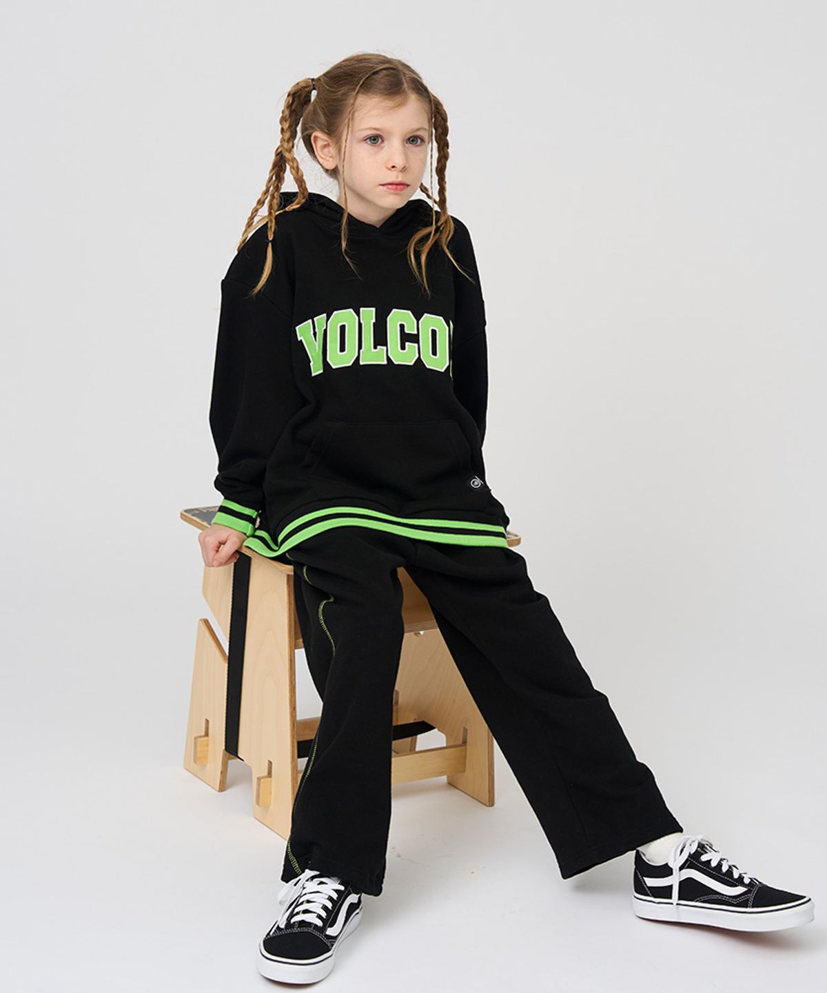 볼컴 키즈(VOLCOM KIDS) 포인트 빅로고 후드_D4F315