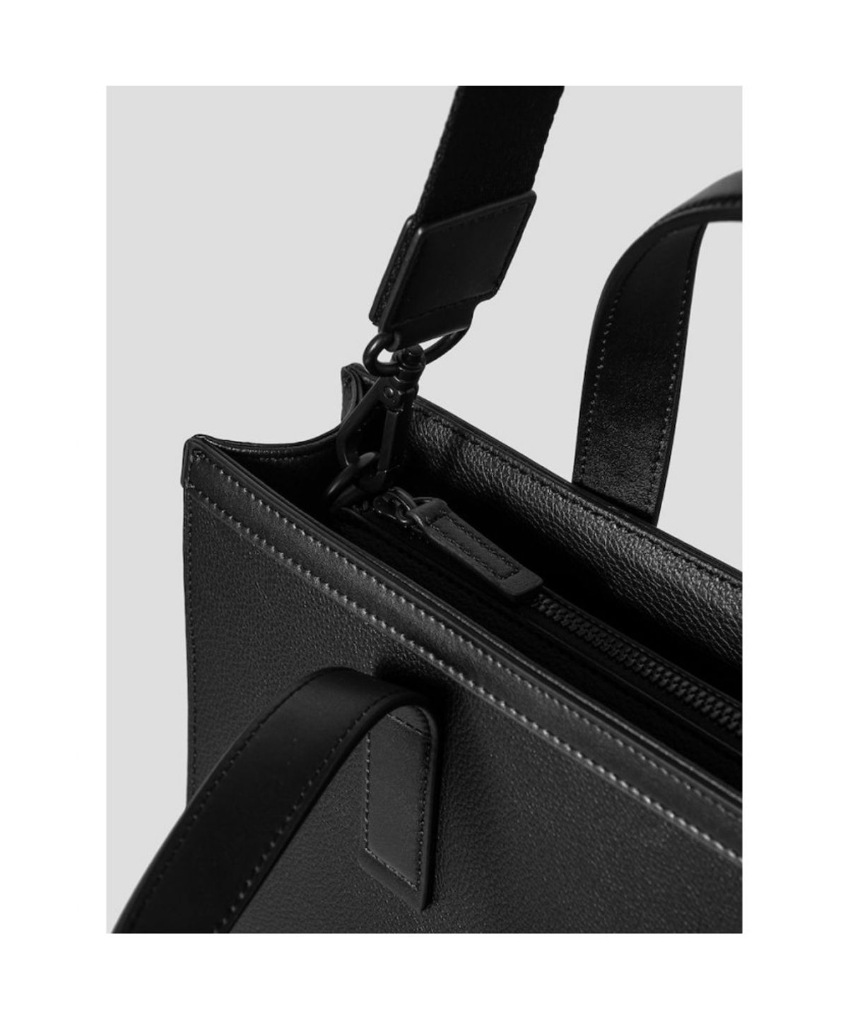빈폴 액세서리(BEANPOLE ACCESSORY) 포비 세로 토트백 - 블랙